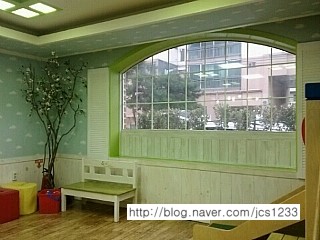 오즈킨더유치원 이미지