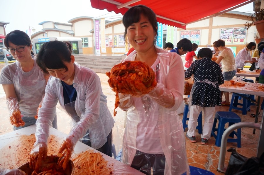 함박웃음김치 이미지