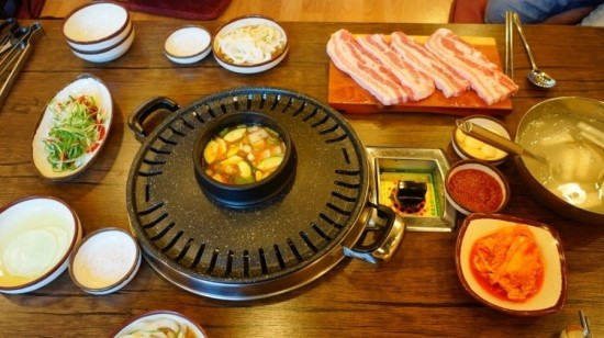 지글지글삼겹살 이미지