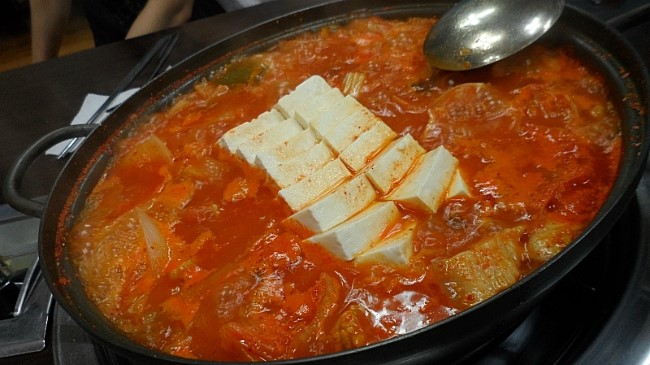 시골통돼지김치찌개 이미지