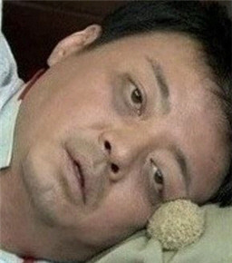 타이트홀 이미지