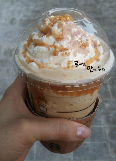 달달한 리본 이미지