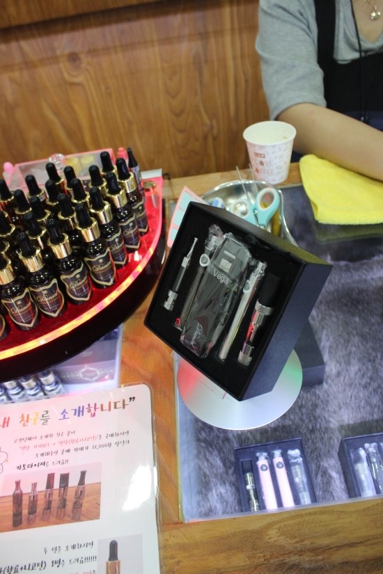 다니엘 코리아 전자담배 이미지