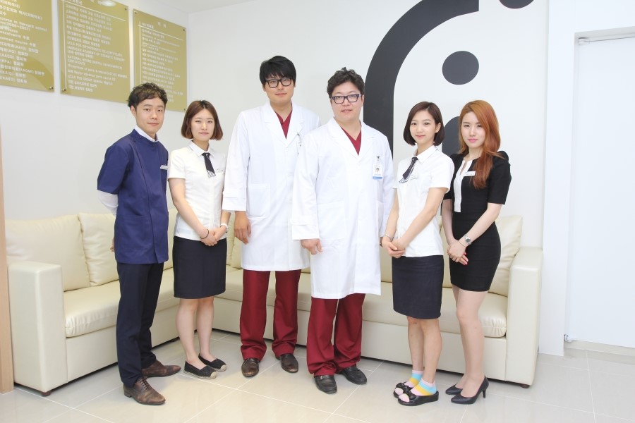 임플라인치과 이미지