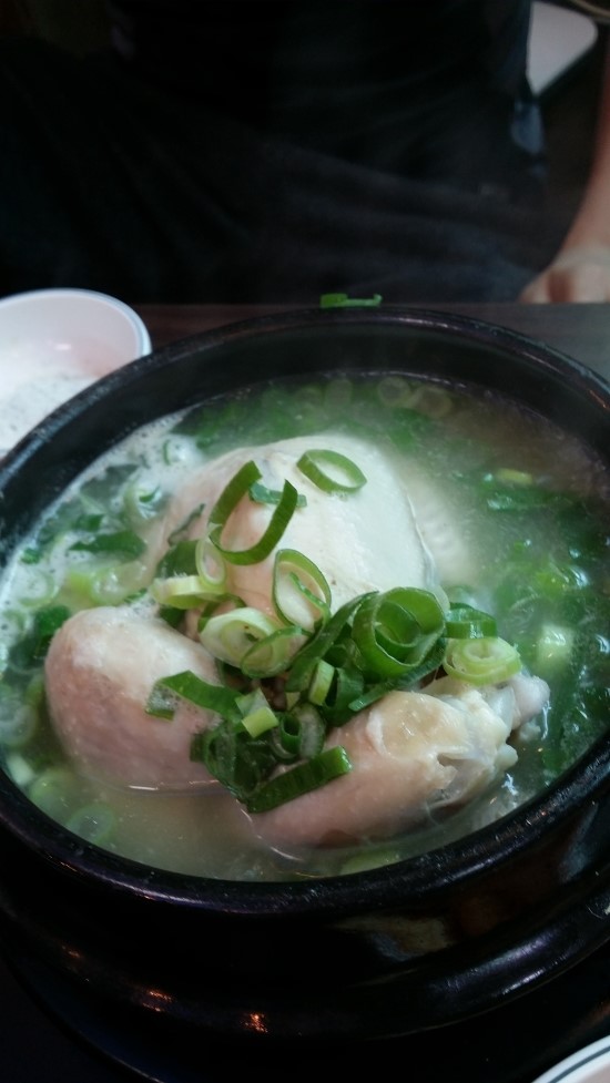 중동본가삼계탕 이미지