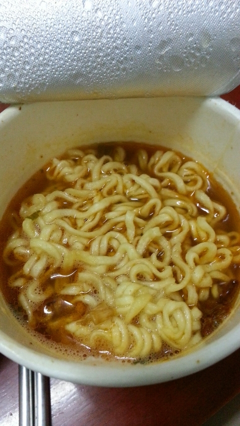 라면&아이스크림 이미지