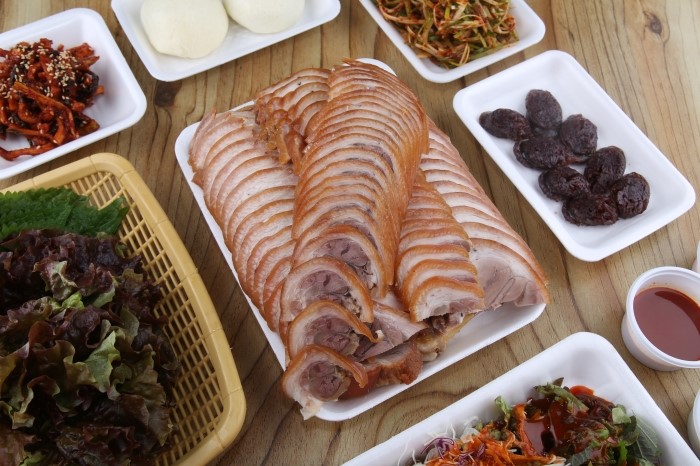 장충동왕족발보쌈연수동 이미지