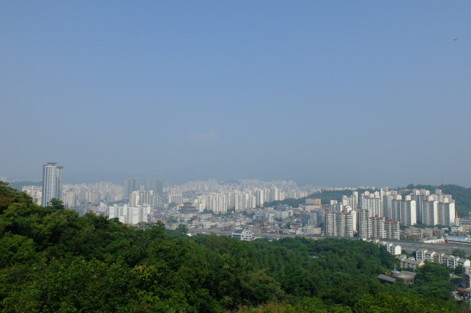 투타워스 이미지