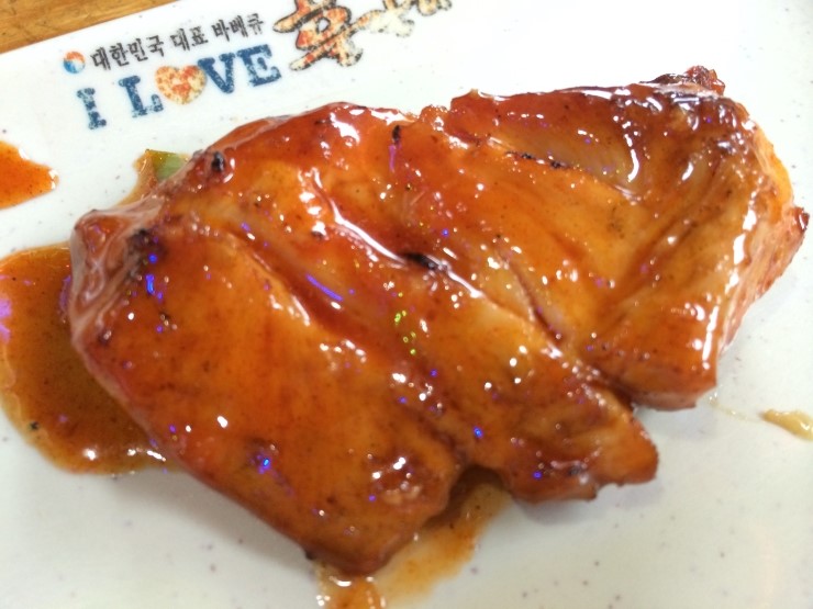 훌랄라바베큐치킨 이미지