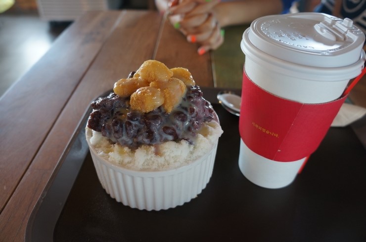 cafe 봄날 이미지