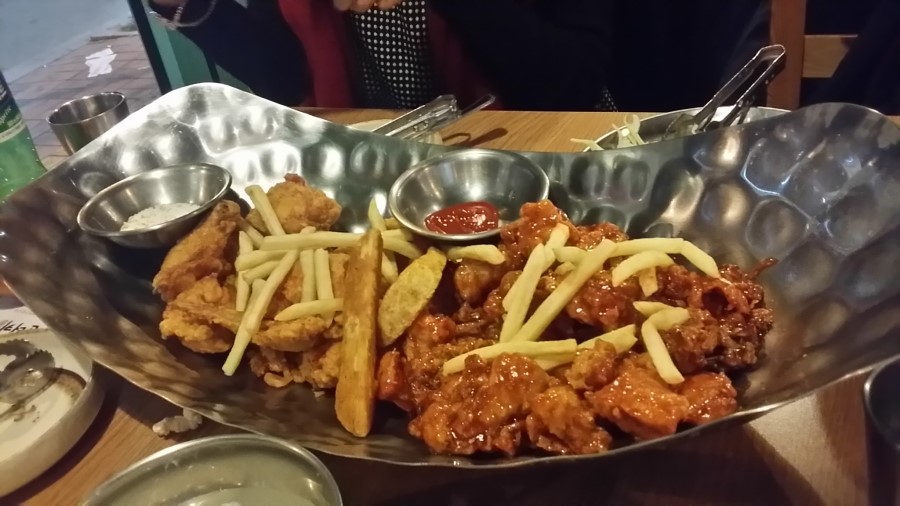 칠칠켄터키 이미지