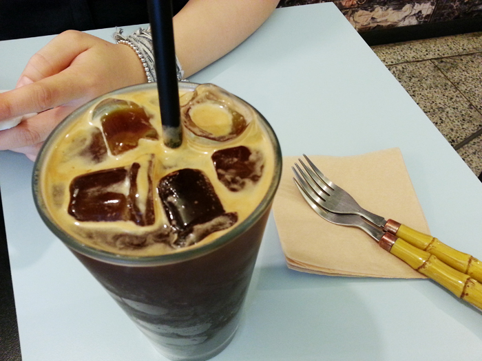 르포즈(Le pause) 이미지