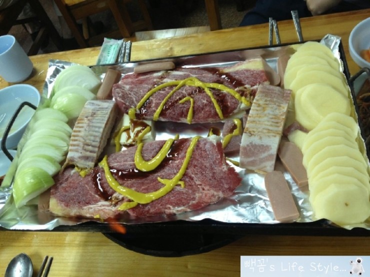 신흥부대고기 이미지