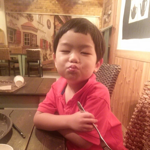 가디뉴 이미지
