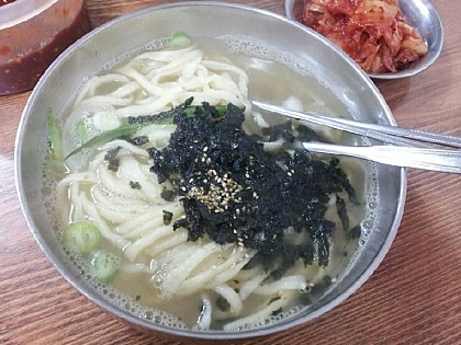 홍두깨칼국수 이미지