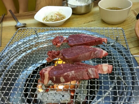 꼬미(KKOMI) 이미지