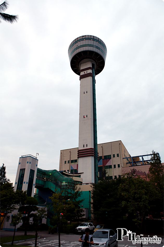 채플린돈까스 이미지