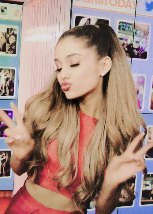 아리아나(ARIANA) 이미지