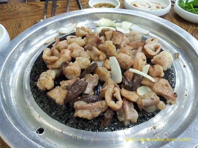 한아름돌곱창 이미지