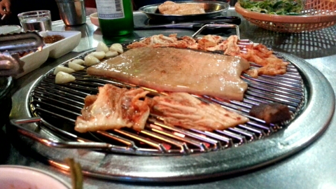 자유인연탄생고기 이미지