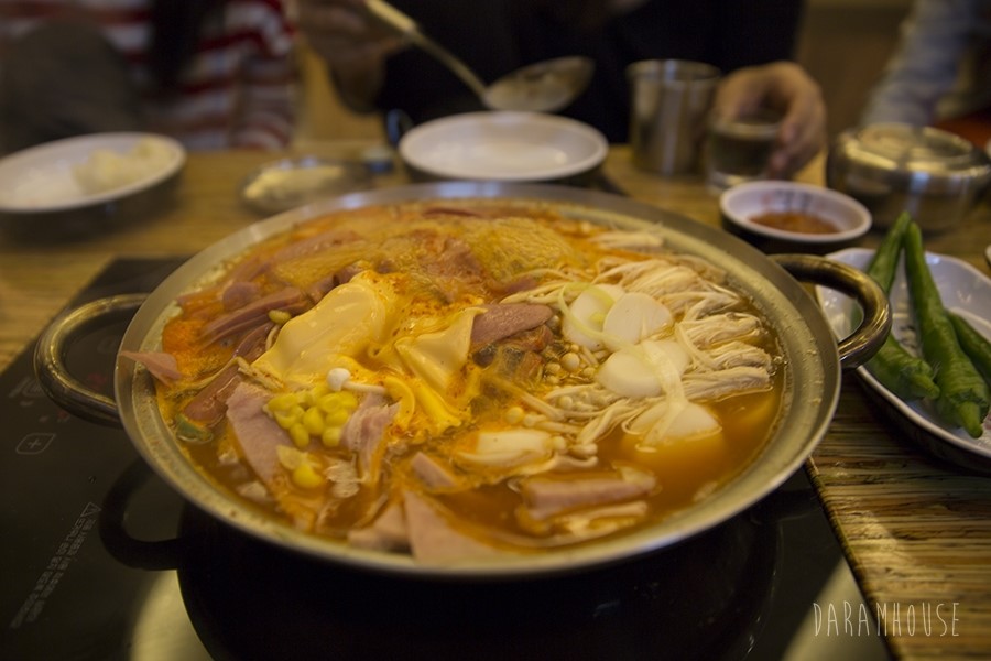 하누리감자탕부대찌개 이미지