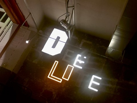 르포즈(Le pause) 이미지