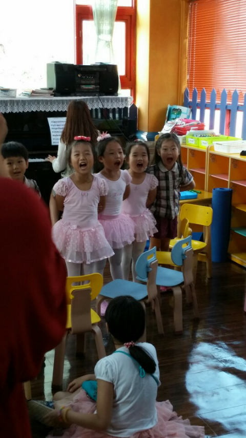 산울림유치원 이미지