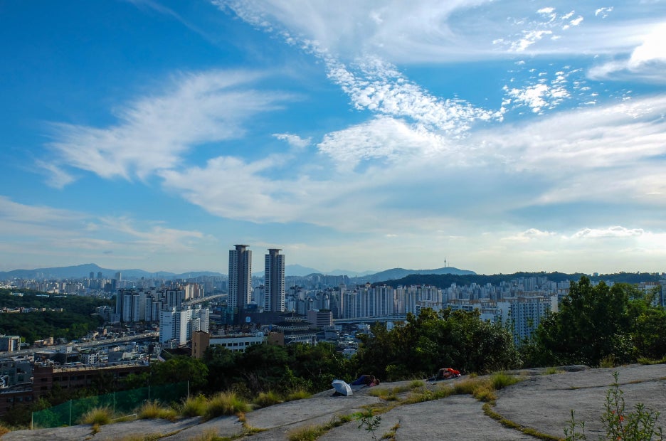 투타워스 이미지