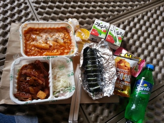 몽마르니 이미지