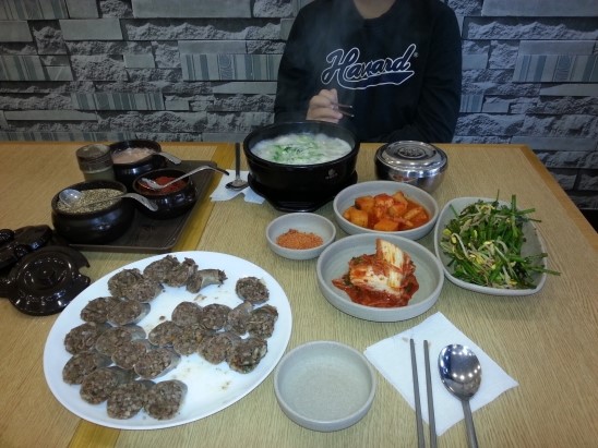 부자순대국 이미지