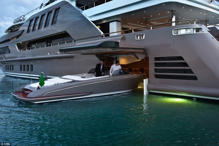 yacht 10 meter