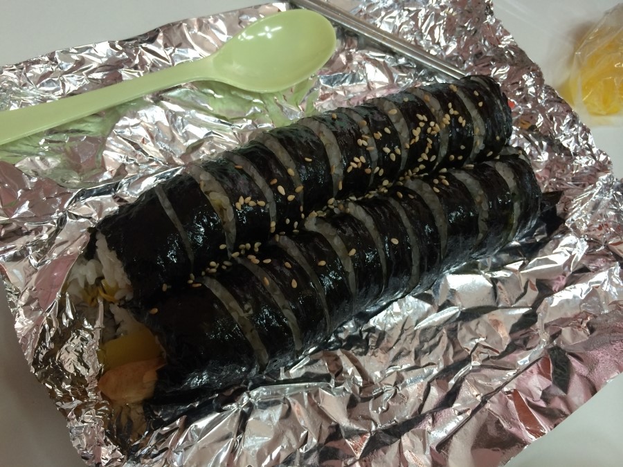 김밥에 라면 이미지