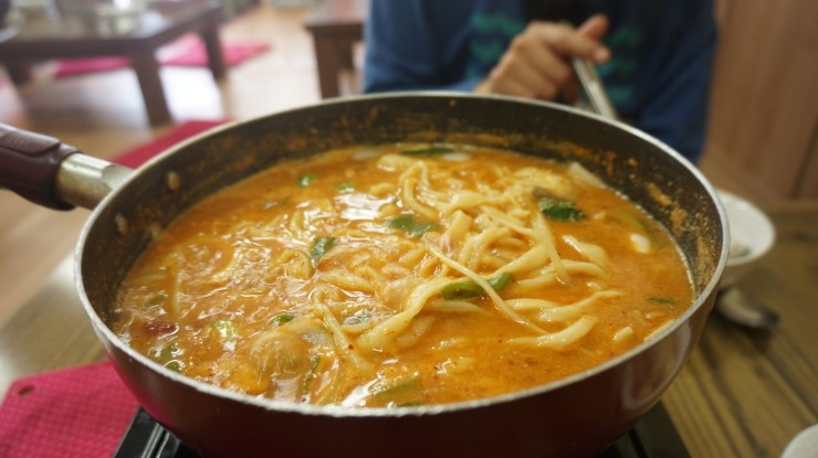 초원국수식당 이미지