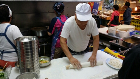 황후칼국수 이미지