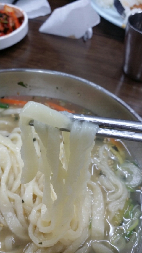 황후칼국수 이미지