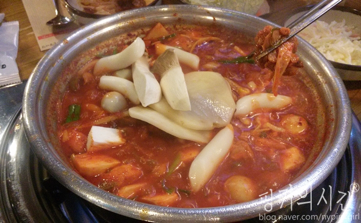 짚신매운갈비찜내 이미지