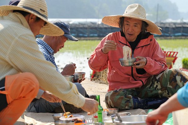곁두리 이미지