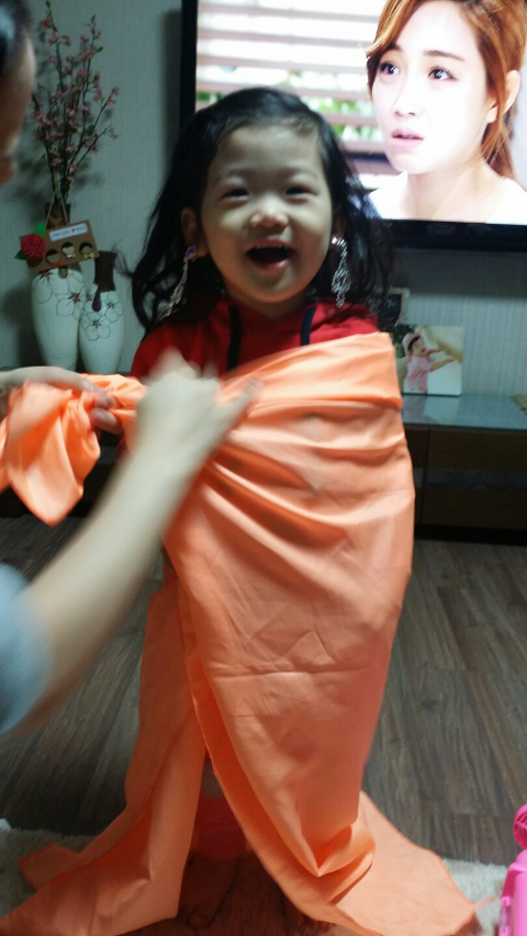 꼬미(KKOMI) 이미지