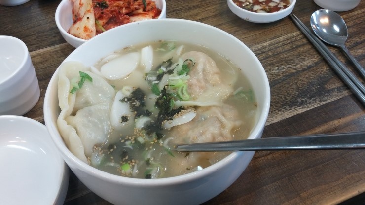 밀양손만두 이미지