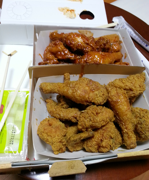 왕애두마리치킨 이미지