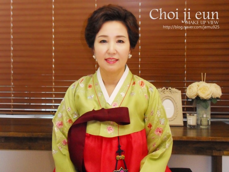 최지은메이크업뷰 이미지