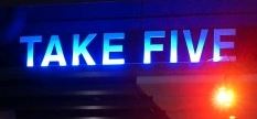 테이크파이브(TAKE FIVE) 이미지