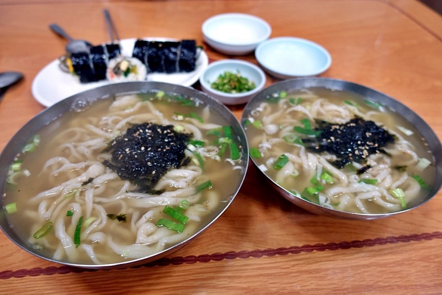 소박칼국수전문 이미지