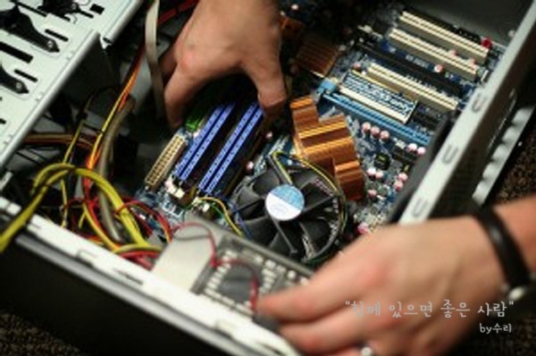 컴퓨터수리노트북수리데이터복구 이미지