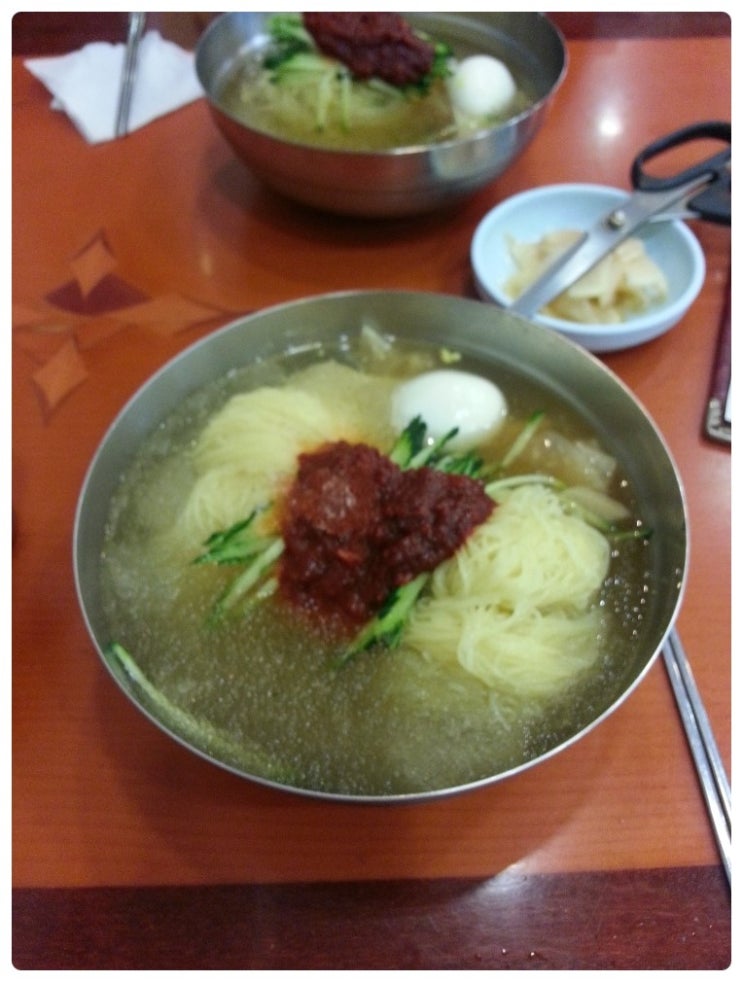 밀면전문 이미지