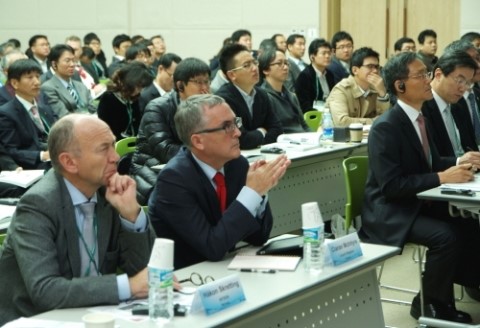 글로벌오일연구소 이미지