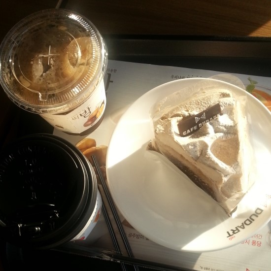 카페두다트 이미지