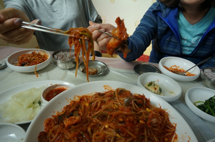 함지박해물아구찜 이미지