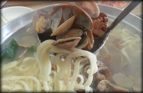섬마을바지락칼국수 이미지