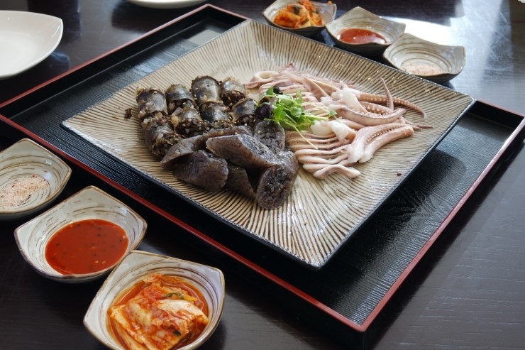 에이케이플라자슈콤마보니 이미지